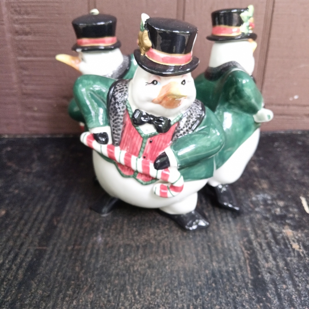 Fitz and Floyd peppermint candy cane penguin candle holder